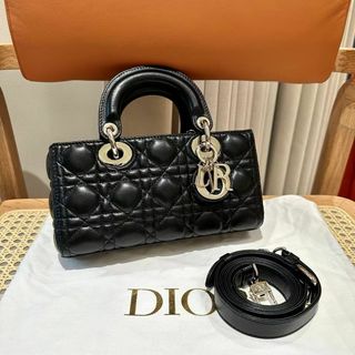 ディオール(Dior)の極美品DIORのショルダーバッグです人氣ディオールです ショルダーバッグ(その他)