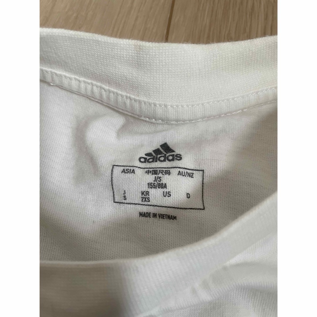 adidas(アディダス)のアディダス 白 T レディースのトップス(Tシャツ(半袖/袖なし))の商品写真