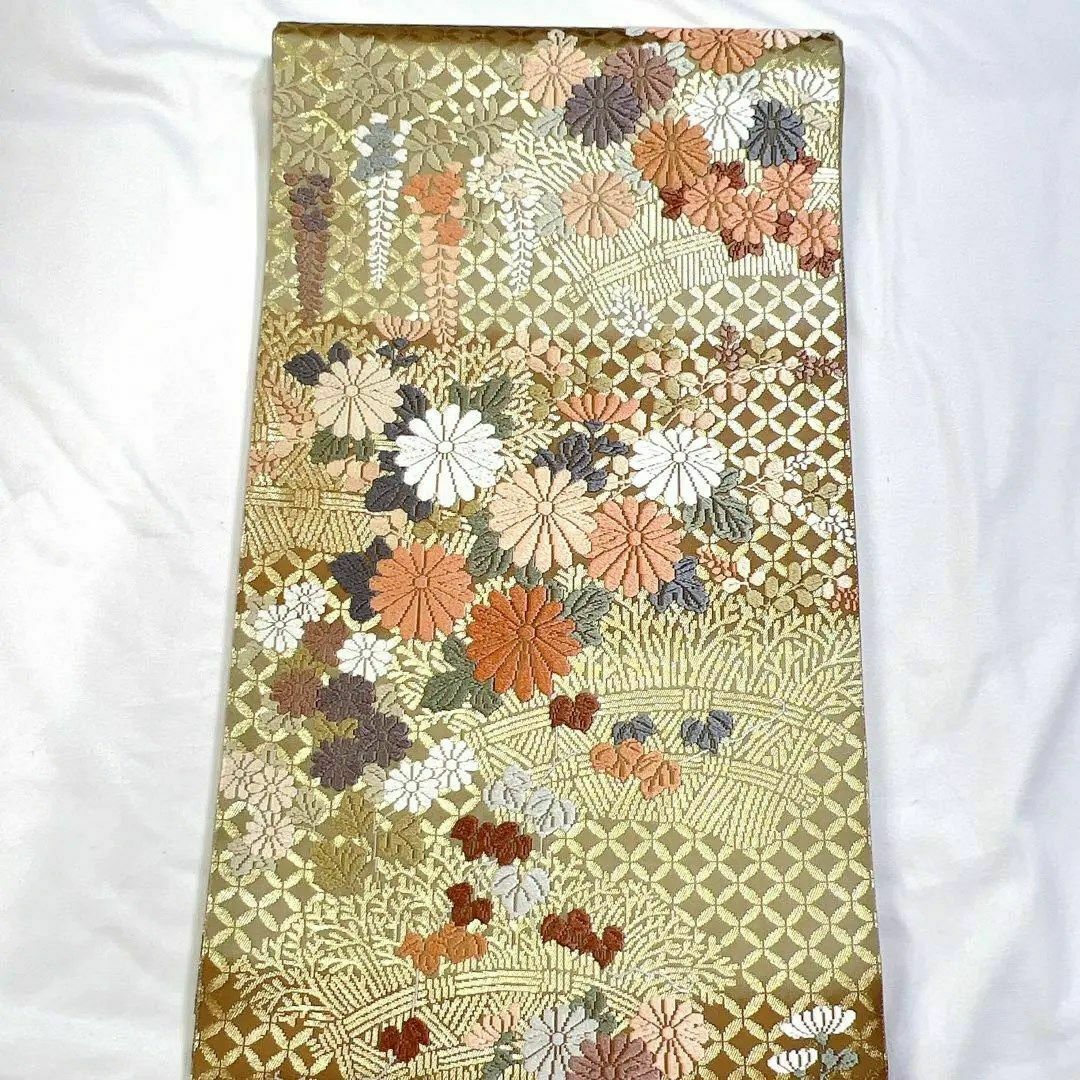 菊花やツツジに七宝模様が織られた袋帯　着物　112w レディースの水着/浴衣(着物)の商品写真