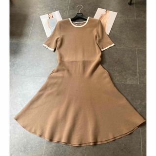 フォクシー(FOXEY) リリー ひざ丈ワンピース(レディース)の通販 70点 フォクシー(FOXEY) リリー ひざ丈ワンピース(レディース)の通販 70点