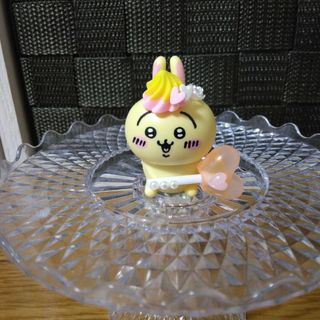 チイカワ(ちいかわ)のちいかわインテリアミニフィギュア　アレンジ　キャンディ付き　うさぎ(キャラクターグッズ)