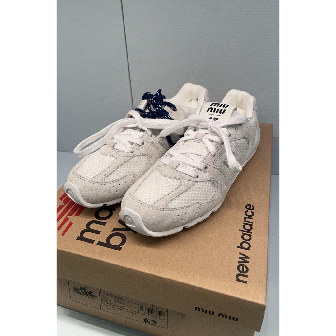 MIU MIU - NewBalance x Miu Miu 530 SL 2024 スニーカーの通販 MIU MIU - NewBalance x Miu Miu 530 SL 2024 スニーカーの通販