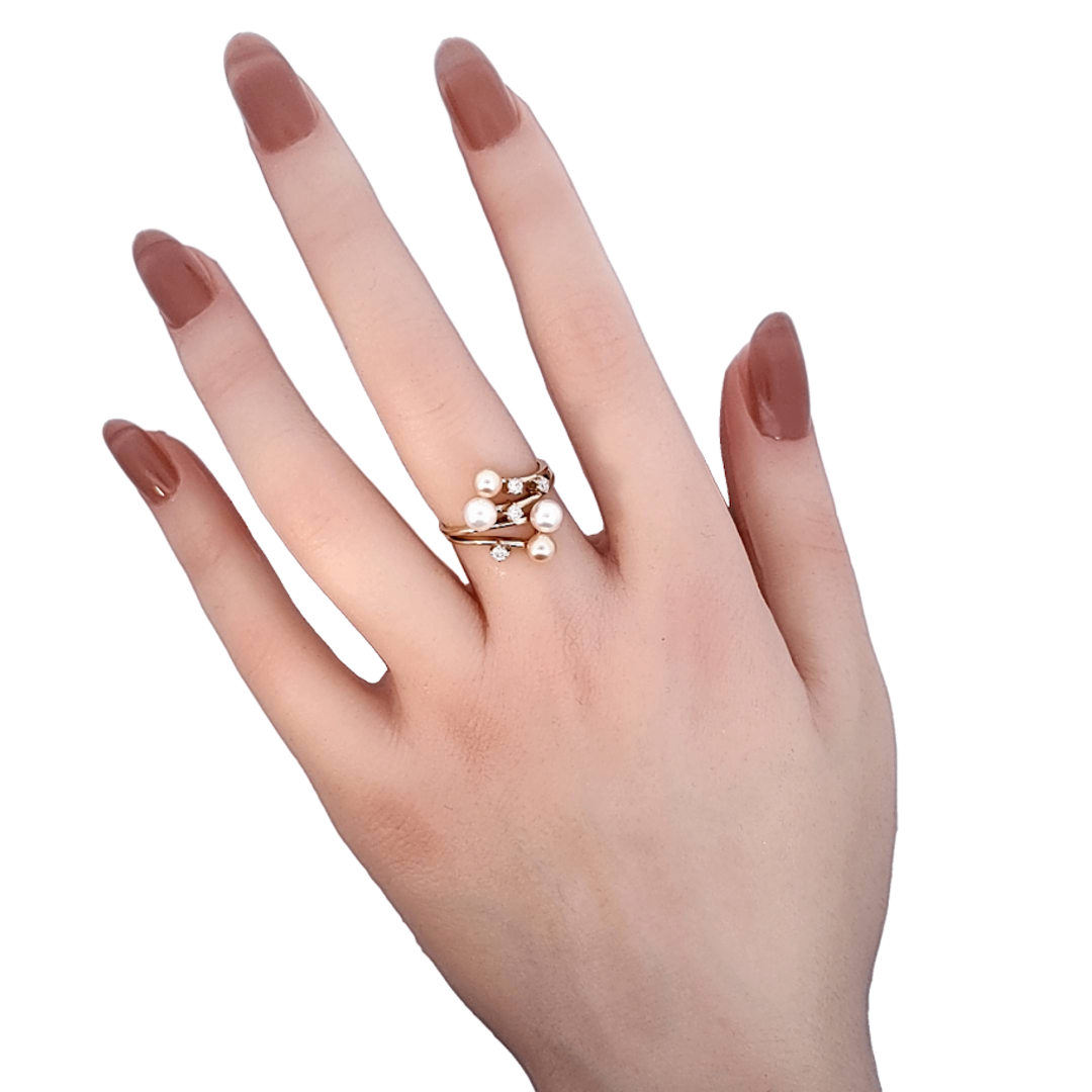 K18　ダイヤモンド×ベビーパール リング レディースのアクセサリー(リング(指輪))の商品写真