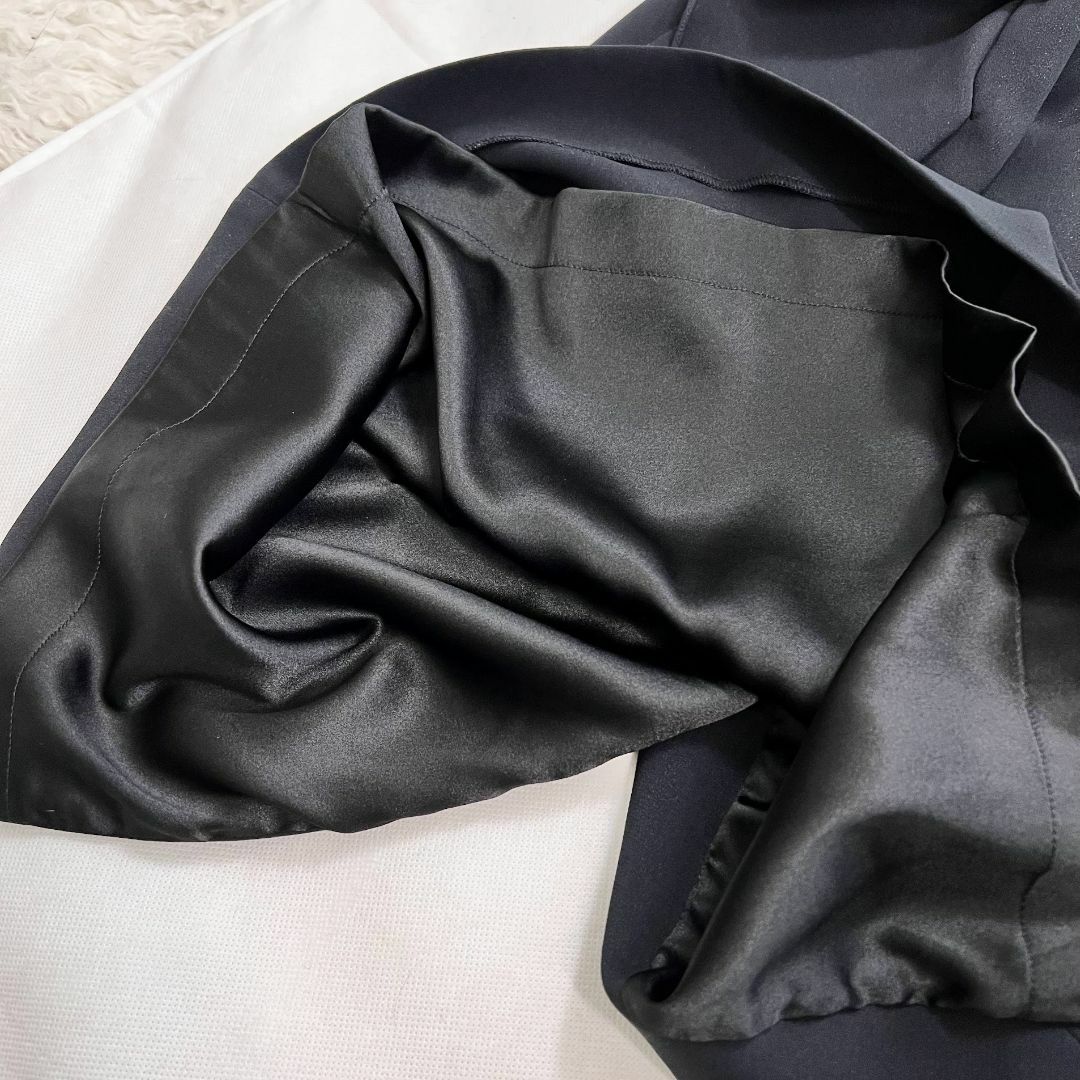 Christian Dior - ☆Christian Dior☆最新タグ☆極美品☆シルク Christian Dior - ☆Christian Dior☆最新タグ☆極美品☆シルク