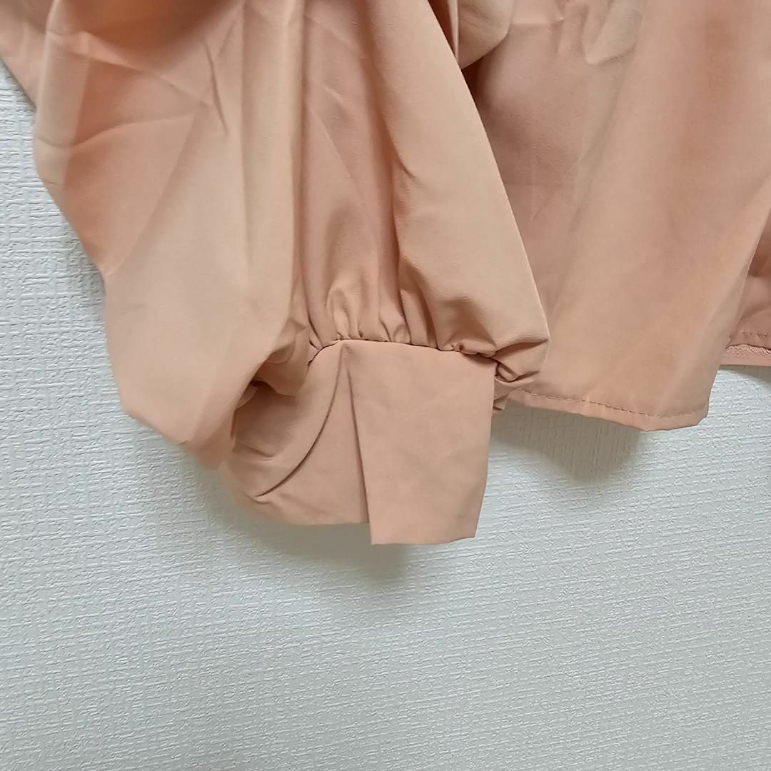 シフォンブラウス　 2way　オフショルダー　韓国　ゆるふわ　体型カバー レディースのトップス(Tシャツ(長袖/七分))の商品写真