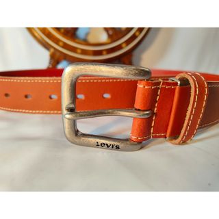 Levi's - 【極美品】【未使用に近い】Ｌｅｖｉ’ｓ　正規品　高級レザーベルト　本革/真鍮