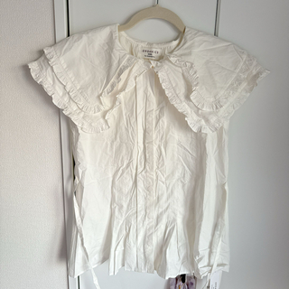 スナイデル(SNIDEL)のSNIDEL シャツ　新品未使用(Tシャツ/カットソー(半袖/袖なし))