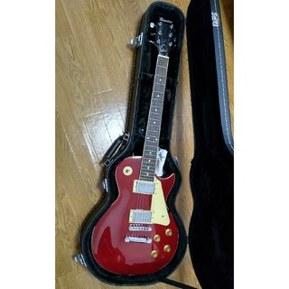 ギブソン(Gibson)のハードケース付きギター(エレキギター)