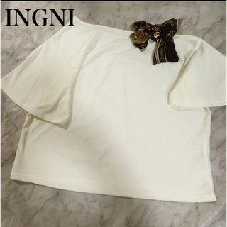 イング(INGNI)の白半袖トップス カットソー  Tシャツ  INGNI(カットソー(半袖/袖なし))