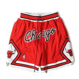 美品 Just Don ジャストドン パンツ サイズ:S MITCHELL&NESS NBA シカゴブルズ モデル バスケ ショーツ Chicago Bulls Shorts レッド ボトムス ショートパンツ バスパン コラボ【メンズ】【中古】(ショートパンツ)