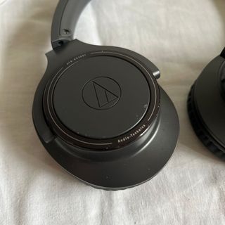 オーディオテクニカ(audio-technica)のaudio-technica ワイヤレスヘッドフォン ATH-SR30BT BK(ヘッドフォン/イヤフォン)