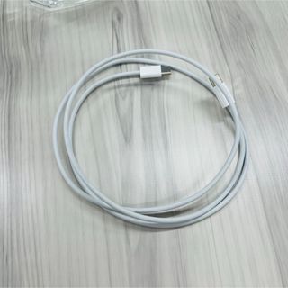 アップル(Apple)の【純正品】Apple iPhone Cタイプケーブル 充電ケーブル　1m(バッテリー/充電器)