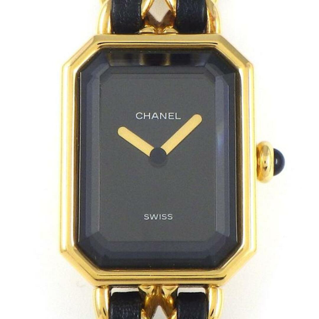 CHANEL(シャネル)のシャネル CHANEL 腕時計 プルミエール M H0001 ブラック文字盤 ゴールド/ブラック チェーン ベルト レザー 黒 GP クオーツアナログ 【中古】 レディースのファッション小物(腕時計)の商品写真