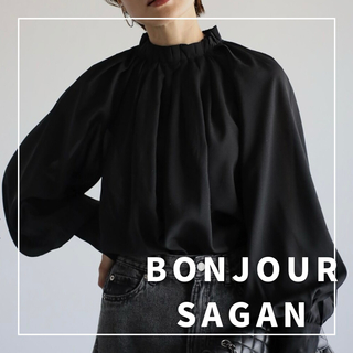 ボンジュールサガン(BONJOUR SAGAN)の"新品・タグ付"シアーギャザーブラウス/BONJOUR SAGAN(シャツ/ブラウス(長袖/七分))