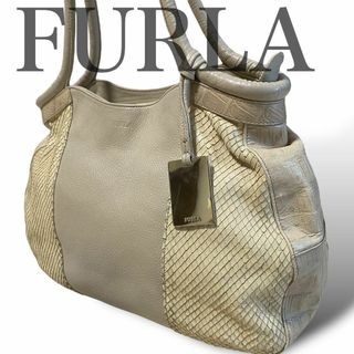 フルラ(Furla)のフルラ　トートバッグ　ハンドバッグ　チャーム付き　レザー　本革　通　勤通学(トートバッグ)