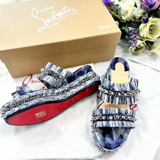 クリスチャンルブタン(Christian Louboutin)の★Christian Louboutin★新品未使用★スタッズ★サンダル★35(サンダル)