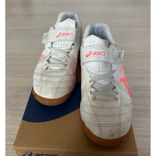 アシックス(asics)のアシックス　トレーニングシューズ　19センチ(トレーニング用品)