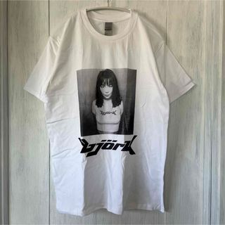 ギルタン(GILDAN)のBjork   モノクロデザインTシャツ　/L size/新品未使用　送料無料(Tシャツ/カットソー(半袖/袖なし))