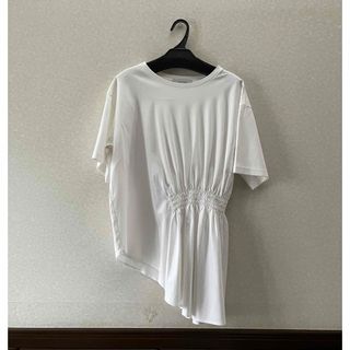 ADORE - 美品　ADORE アシンメトリーギャザーTシャツ