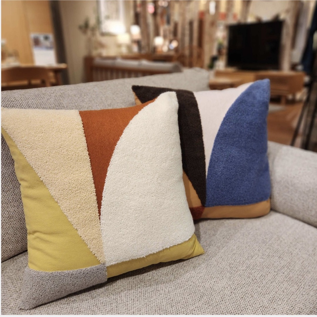 unico - 【新品未使用】unico クッションカバーの通販 by unico - 【新品未使用】unico クッションカバーの通販 by
