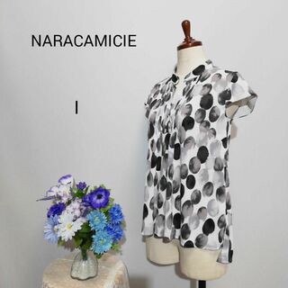 ナラカミーチェ(NARACAMICIE)のナラカミーチェ　極上美品　袖無しブラウス　Мサイズ　ポリエステル100%(シャツ/ブラウス(長袖/七分))