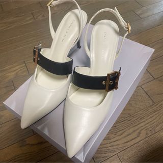 Charles and Keith - チャールズアンドキース　バックバンドパンプス　未使用