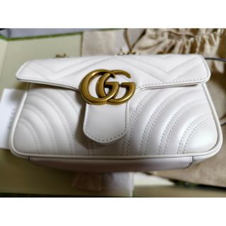 Gucci - 〔GGマーモント〕キルティング ミニショルダー