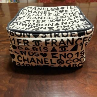 シャネル(CHANEL)のシャネル　ポーチ(ポーチ)