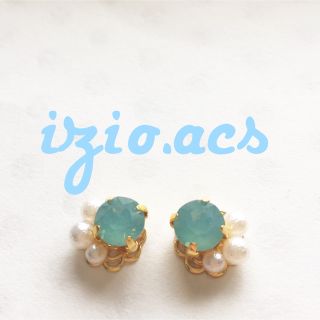 オパール  グリーン  ビジュー  ピアス  ハンドメイド(ピアス)