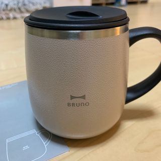 BRUNO - 【新品未使用】BRUNOブルーノ 蓋つきステンレスマグshort ピンクベージュ