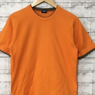 ユニクロ(UNIQLO)の【人気】ユニクロ UNIQLO Tシャツ M オレンジ 古着 (Tシャツ/カットソー(半袖/袖なし))