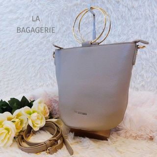 LA BAGAGERIE - LA BAGAGERIE／金具取っ手　バケツ型2wayハンドショルダーバッグ