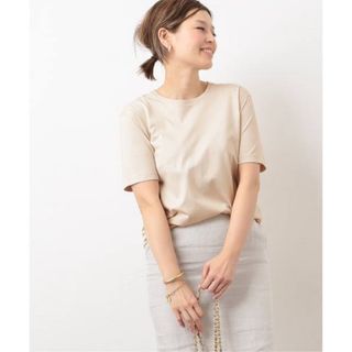 ドゥーズィエムクラス(DEUXIEME CLASSE)の未使用　ドゥーズィエムクラス　neat Tシャツ　カットソー　ベージュ　free(Tシャツ(半袖/袖なし))