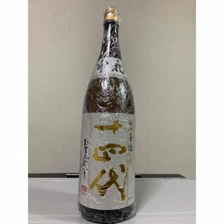 ジュウヨンダイ(十四代)の十四代　秘伝玉返し　本丸　1,800ml  【クール便出品者負担】(日本酒)