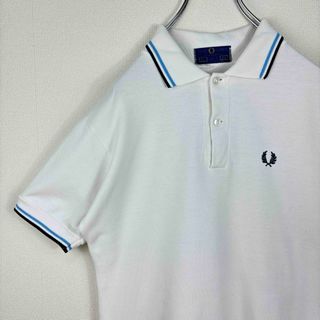 フレッドペリー(FRED PERRY)のビンテージ　フレッドペリー　ポロシャツ　半袖　人気色　白紺水色　38 M 古着(ポロシャツ)