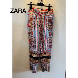 ザラ(ZARA)のZARA パンツ　XS(カジュアルパンツ)