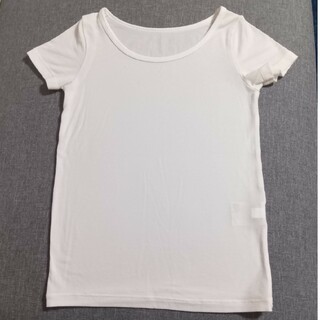 ユニクロ(UNIQLO)のユニクロ　エアリズム　半袖　Ｔシャツ　肌着　白　インナー　子供キッズ(Tシャツ/カットソー)