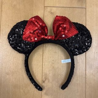 ディズニー(Disney)のディズニー　ミニー　スパンコール　カチューシャ(カチューシャ)