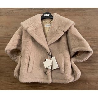 マックスマーラ(Max Mara)のMax Mara CAMBUSA テディベアケープ 新品タグ付き(ポンチョ)