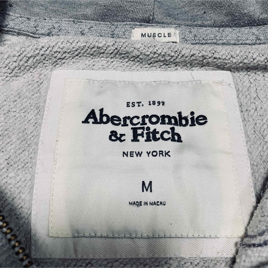 Abercrombie&Fitch - アバクロンビー&フィッチ ダメージ Abercrombie&Fitch - アバクロンビー&フィッチ ダメージ