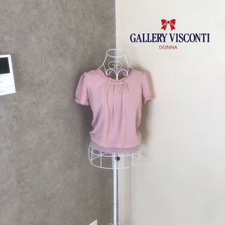 ギャラリービスコンティ(GALLERY VISCONTI)のギャラリービスコンティ♡1度着用　パール付きブラウス(シャツ/ブラウス(半袖/袖なし))