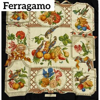 サルヴァトーレフェラガモ(Salvatore Ferragamo)の★Ferragamo★スカーフ 大判 鳥 リボン 花 フルーツ シルク ブラック(バンダナ/スカーフ)