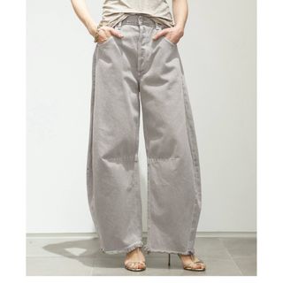 アパルトモンドゥーズィエムクラス(L'Appartement DEUXIEME CLASSE)の新品　CITIZENS OF HUMANITY Horseshoe Jean(デニム/ジーンズ)