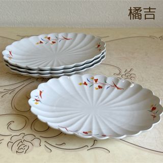 送料無料〉深川製磁 染錦金彩鳳凰 菊割 大皿 盛鉢 煮物 サラダ 送料無料〉深川製磁 染錦金彩鳳凰 菊割 大皿 盛鉢 煮物 サラダ