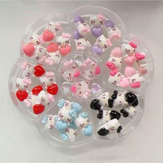 サンリオ(サンリオ)のキティちゃんネイルパーツセット(ネイル用品)