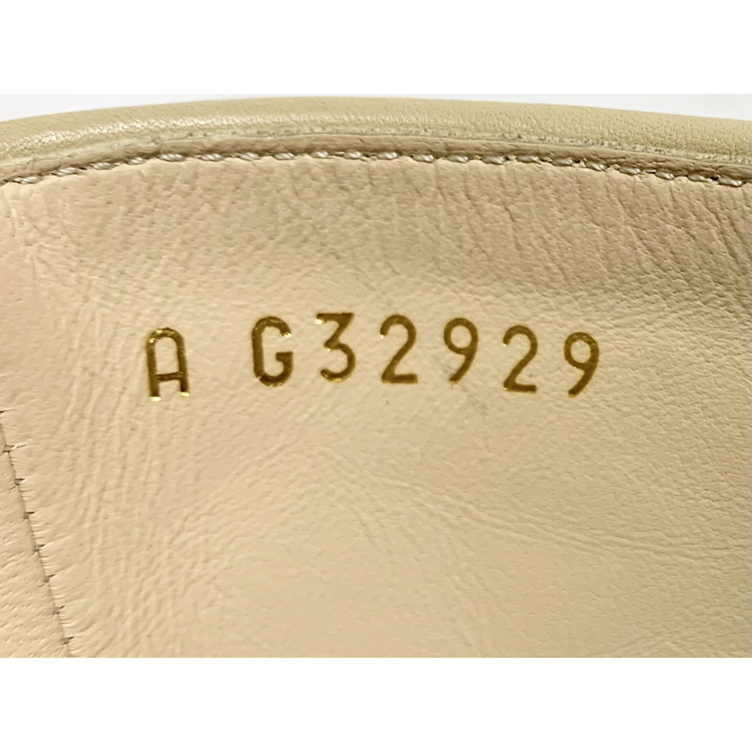 CHANEL - 美品 シャネル G32929 CC コインチャーム レザー CHANEL - 美品 シャネル G32929 CC コインチャーム レザー