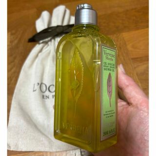 ロクシタン(L'OCCITANE)のロクシタン ミントヴァーベナ ソルベシャワースクラブ ミントヴァーベナ 250m(その他)