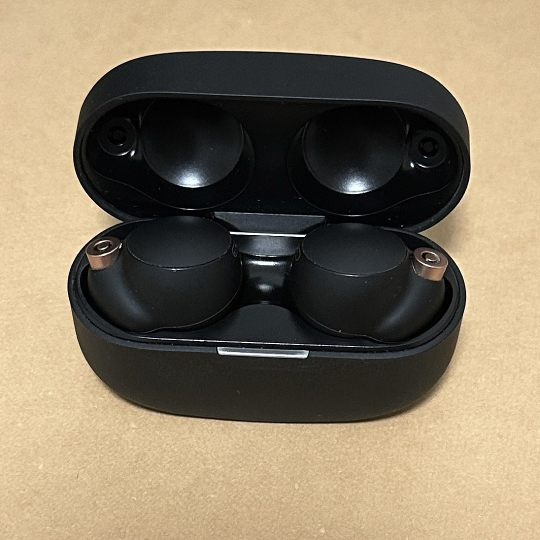 SONY - SONY フルワイヤレスイヤホン WF-1000XM4 ブラック【ジャンク SONY - SONY フルワイヤレスイヤホン WF-1000XM4 ブラック【ジャンク