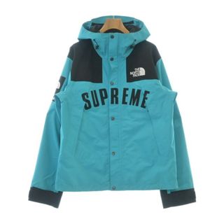 シュプリーム(Supreme)のSupreme シュプリーム マウンテンパーカー M 水色x黒 【古着】【中古】(マウンテンパーカー)