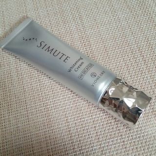 シミュート SIMUTE  薬用美白クリーム